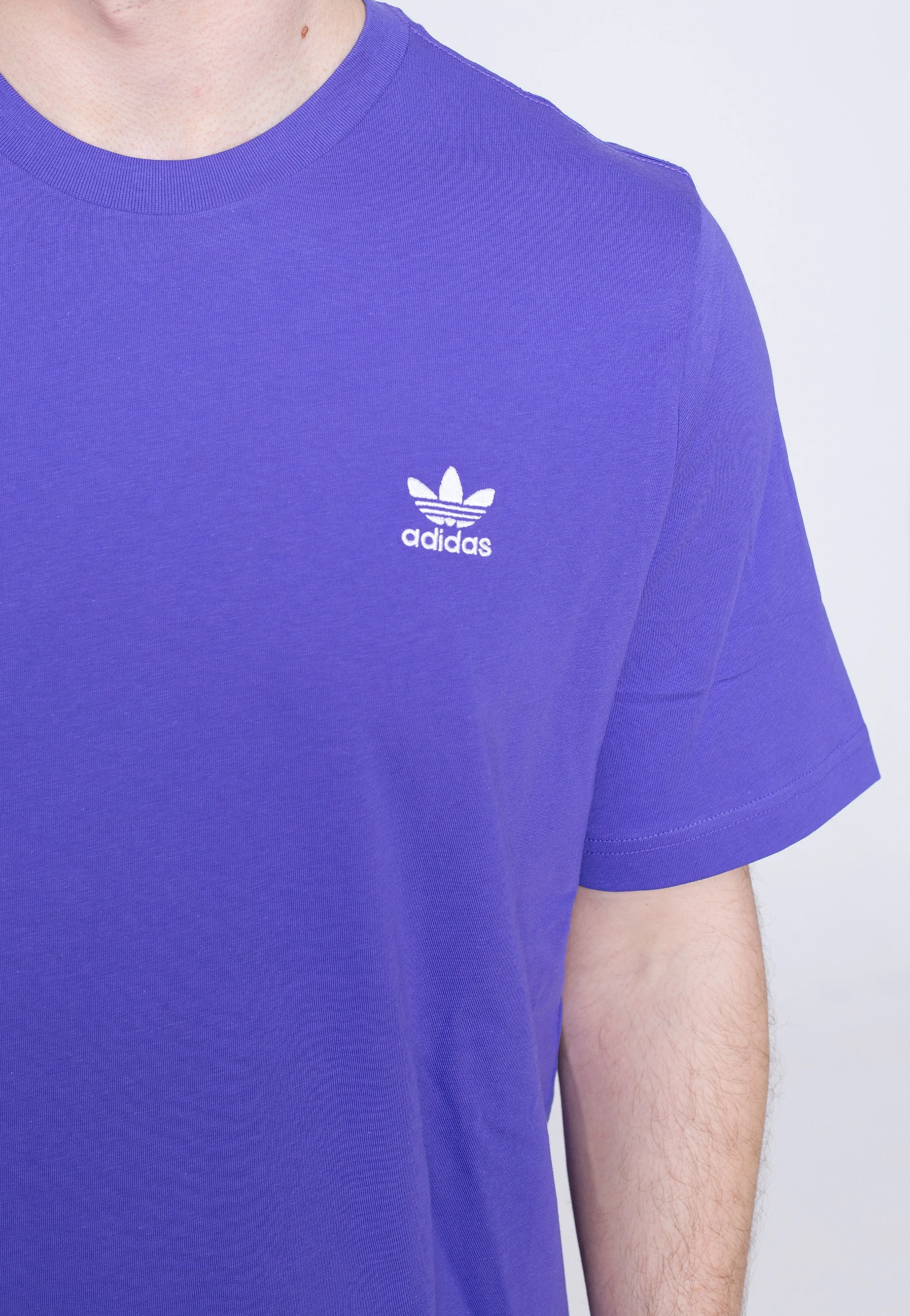 Adidas - Essential Purple - T-Shirt