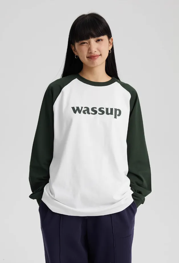 Essential Basic Logo Raglan Long Sleeved Tee