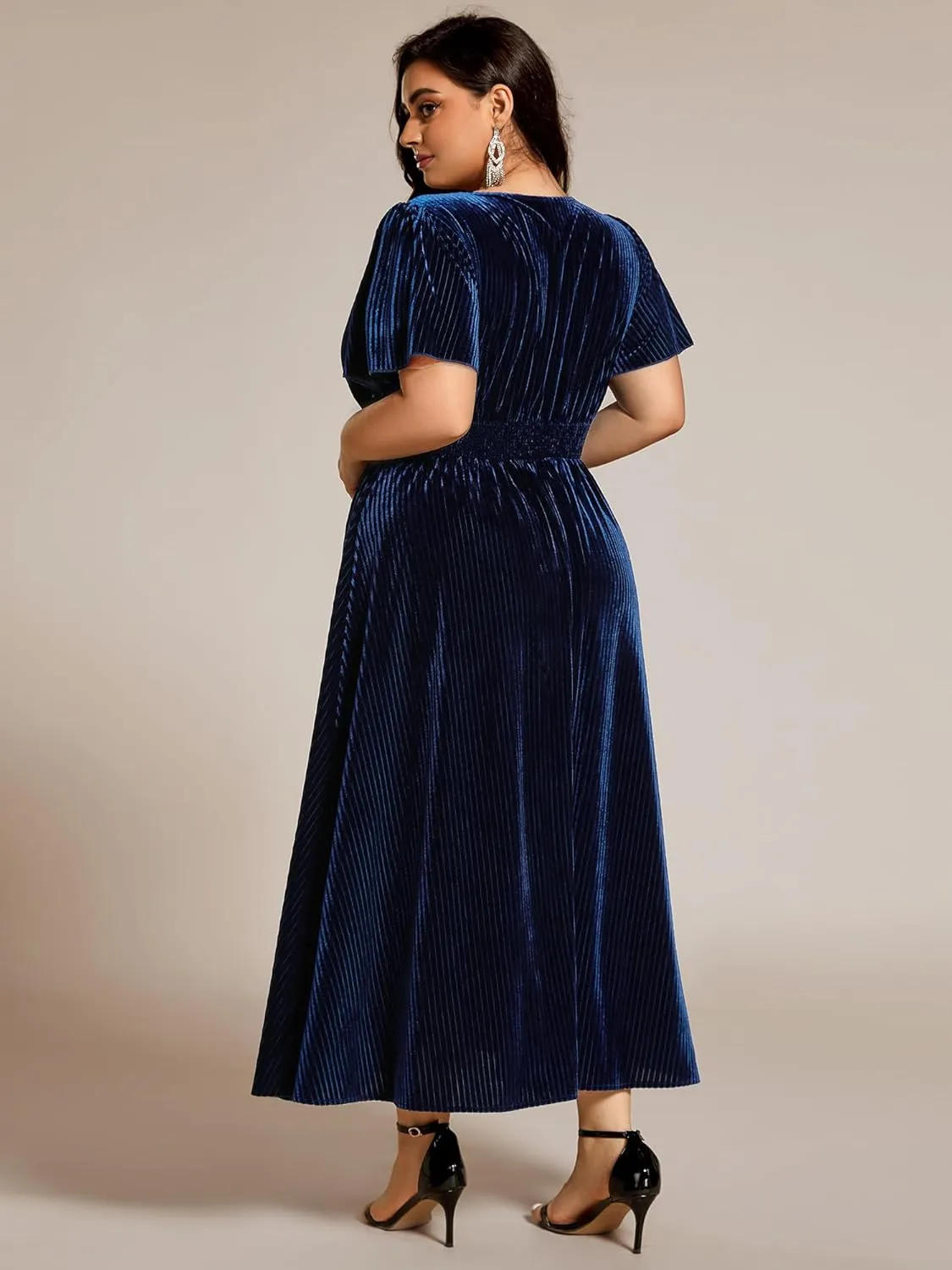 Ever-Pretty Women's Ruched V Neck Ruffed Sleeve Velvet Plus Size Fall Formal Wedding Guest Dress Cocktail Dress 01939-DA