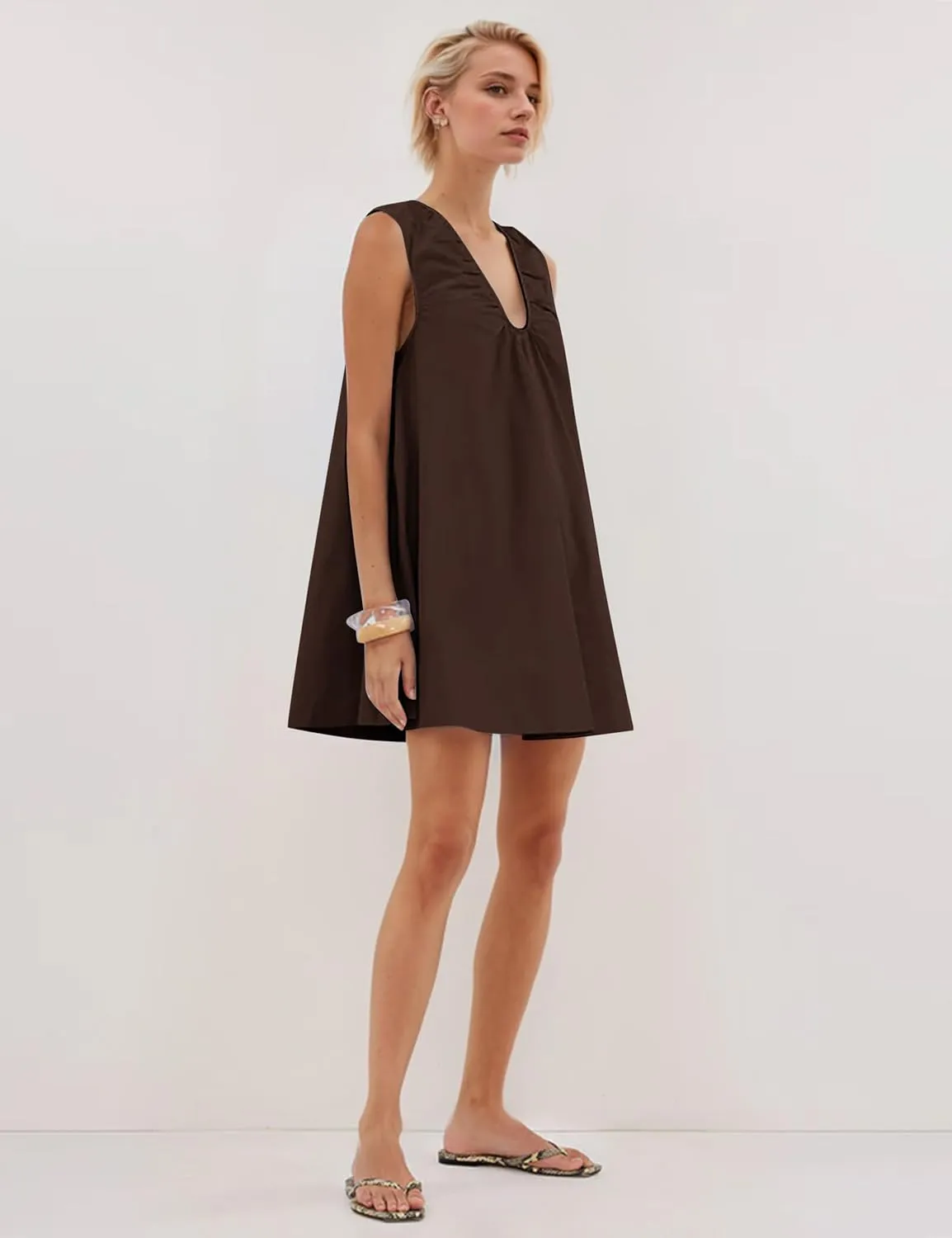 OLAPTA Women Summer Sleeveless Babydoll Mini Tank Dresses Loose Fit Scoop Neck Ruched Short Dress with Pockets Party Clubwear