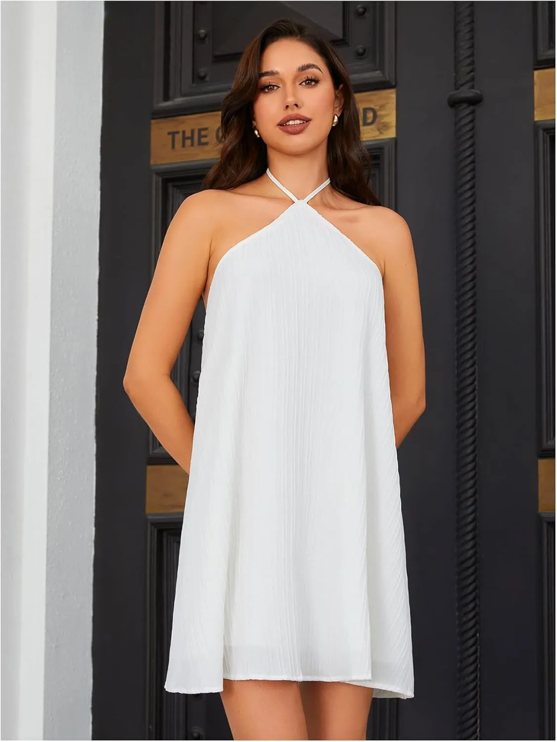 OYOANGLE Women's Summer Beach Dresses Sleeveless Halter Tie Back Solid Backless Flared Short Dress